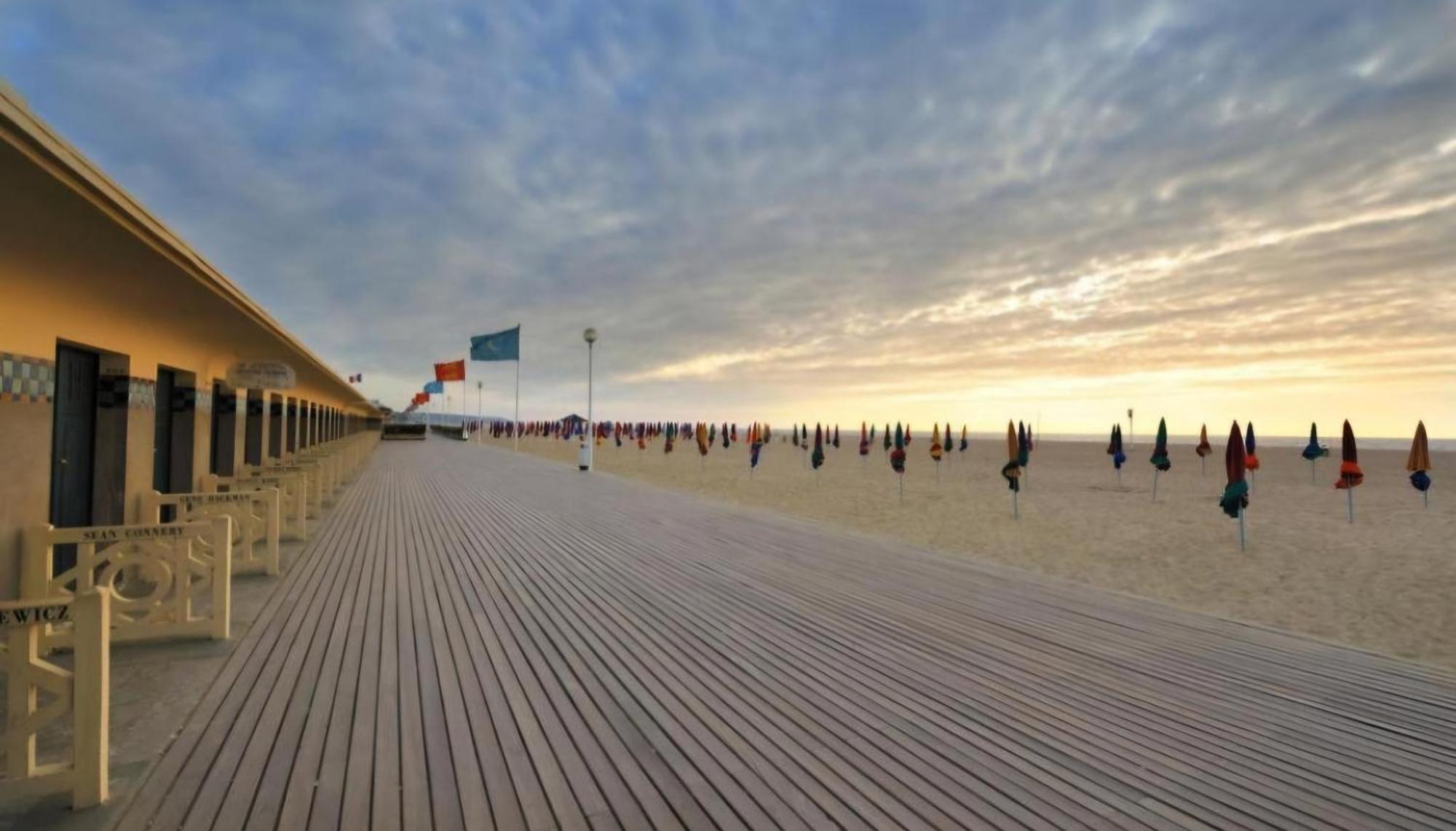 Vue mer splendide, Port-Deauville proche Plage Deauville
