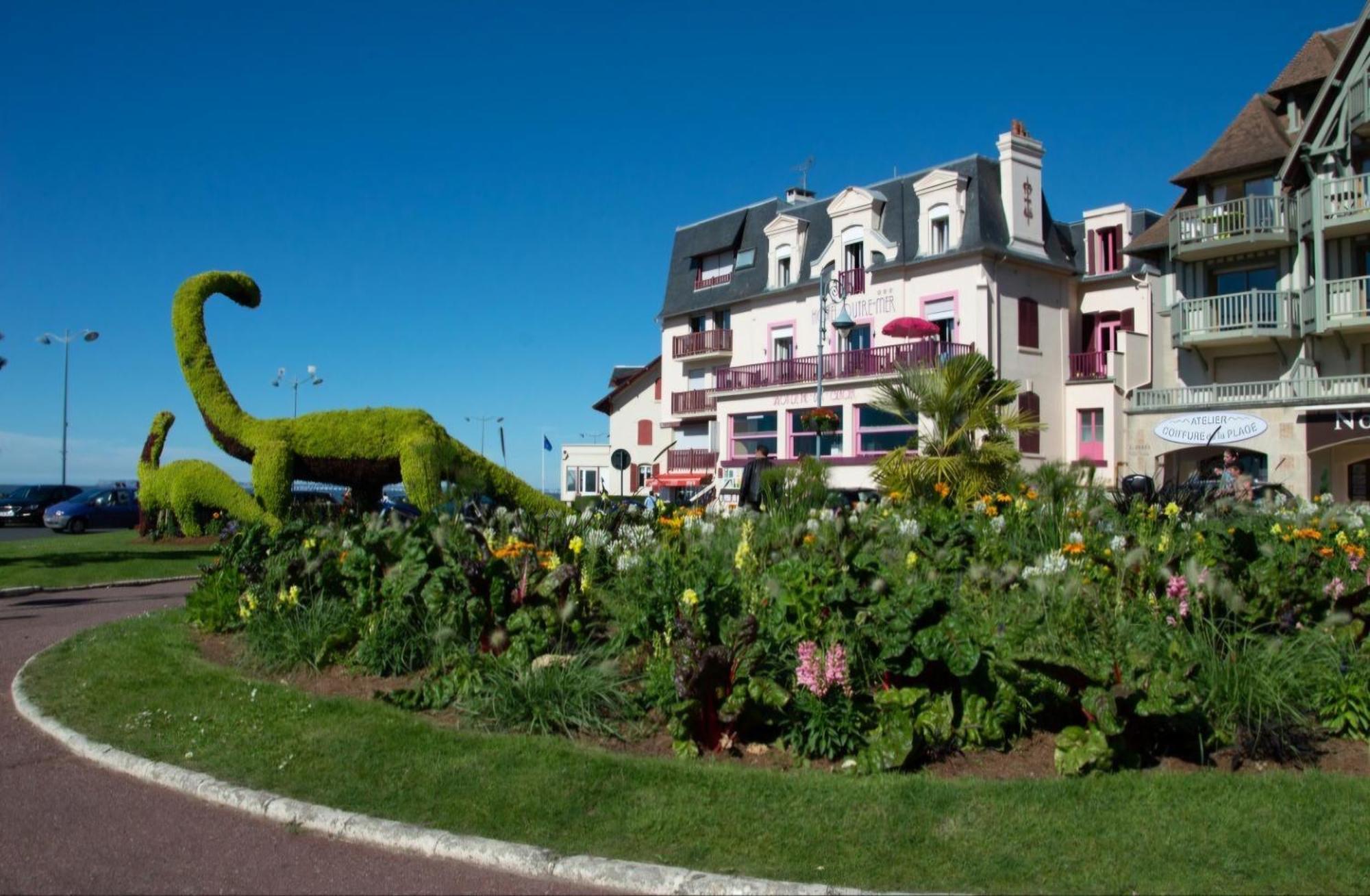 Appartement Vue mer splendide, Port-Deauville proche Plage *